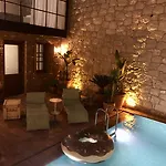 Pop Hotel