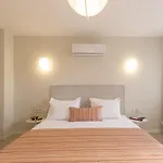 Pop Hotel